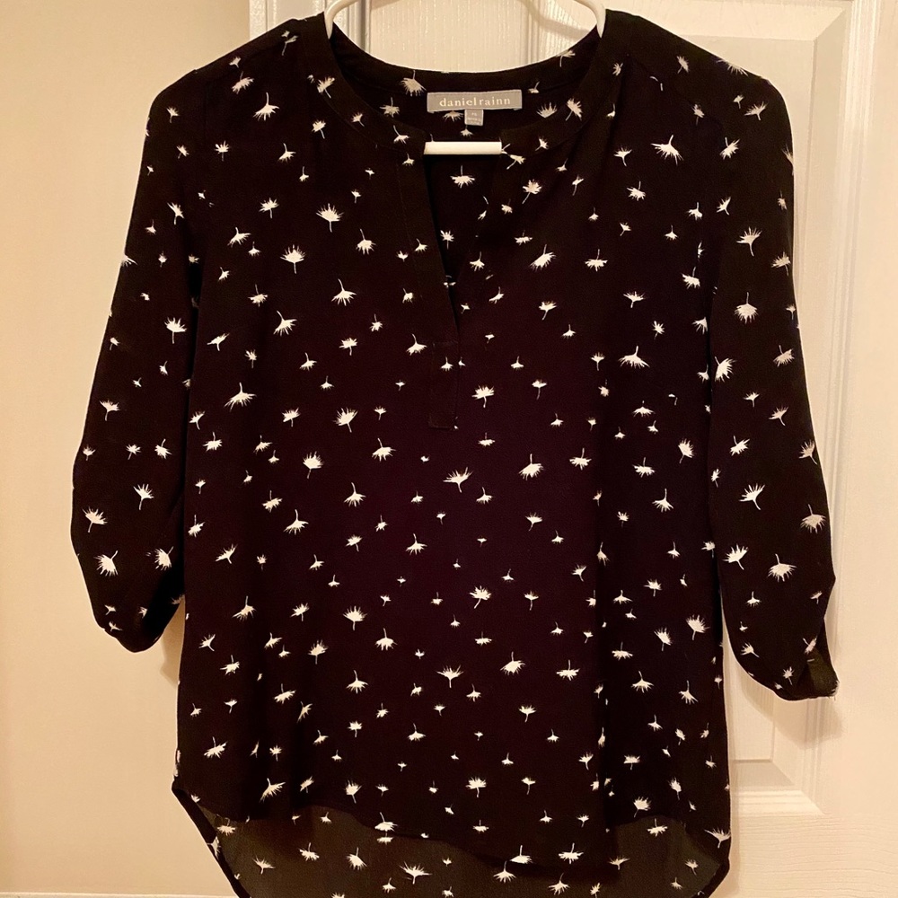Daniel Rainn Petite Top